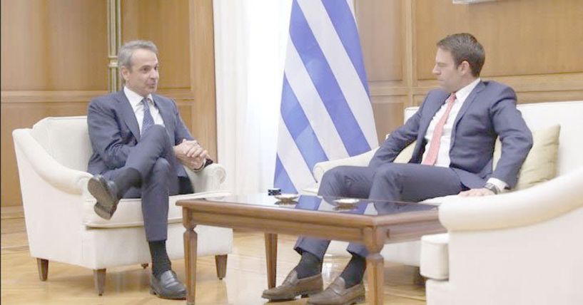 Το πρώτο τετ α τετ Μητσοτάκη - Κασσελάκη χθες στη Βουλή, στο γραφείο του πρωθυπουργού