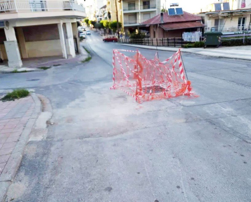 Μήπως ξεχάστηκαν από τον εργολάβο και πλέον εμποδίζουν;;;