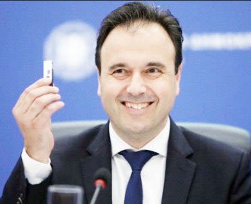 Από τον Δήμο και την ΚΕΔΕ στην Κυβέρνηση: Μεταγραφή έκπληξη και «κόντρα ρόλος»,  για τον Δ. Παπαστεργίου