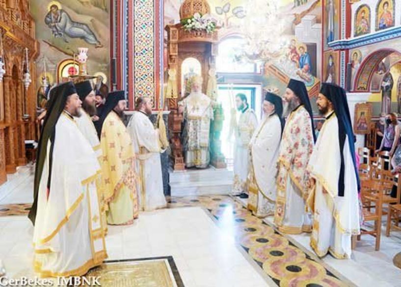 «Δωρεάν ελάβετε, δωρεάν δότε», το μήνυμα της χθεσινής γιορτής των Αγίων Αναργύρων