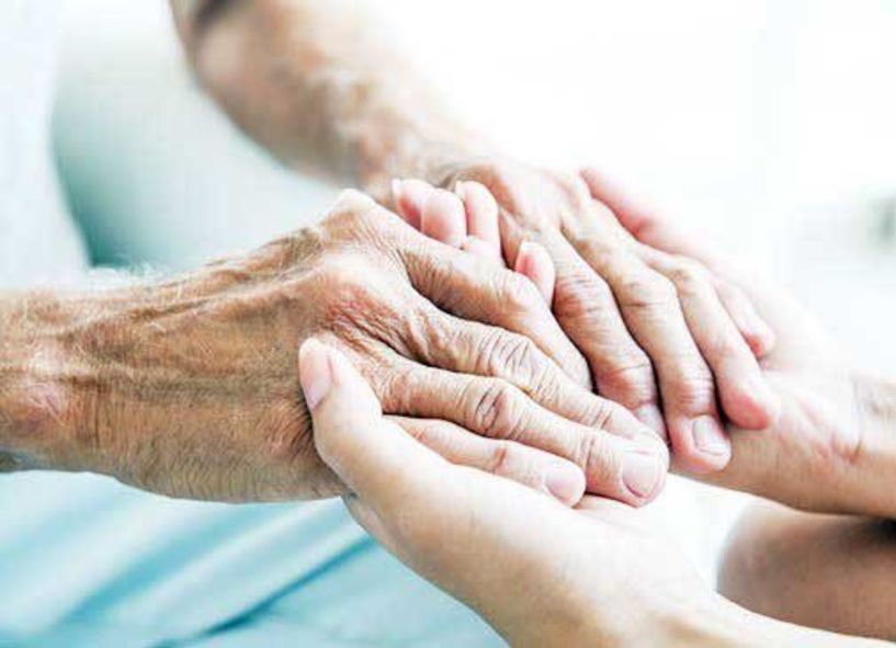 Προς σύσταση, υπηρεσία υποστήριξης 3.000 ηλικιωμένων που ζουν μόνοι και είναι χρόνια πάσχοντες