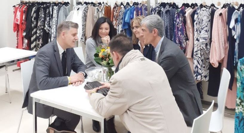 Η Περιφέρεια Κεντρικής Μακεδονίας στηρίζει  την εξωστρέφεια του κλάδου ένδυσης – κλωστοϋφαντουργίας με συμμετοχές σε δύο μεγάλες διεθνείς εκθέσεις μόδας