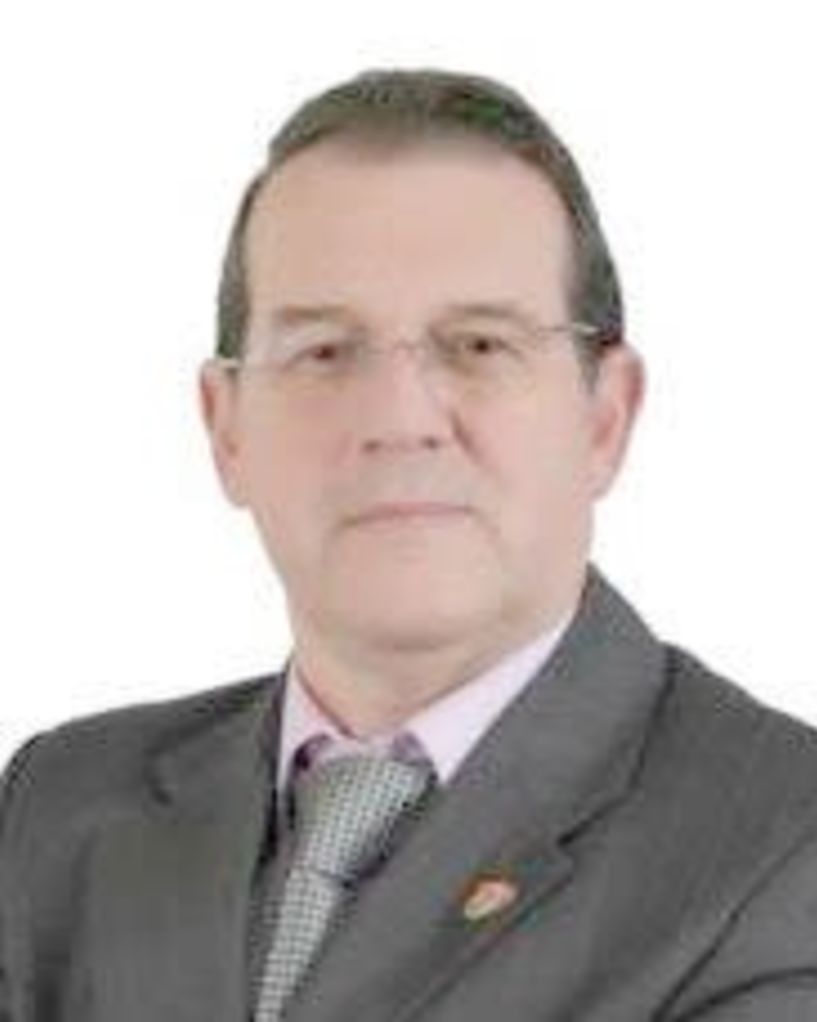 ΚΑΙ ΣΥ ΛΑΕ  ΒΑΣΑΝΙΣΜΕΝΕ….