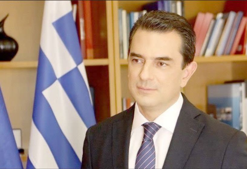 K. Σκρέκας: Μέχρι σήμερα έχουν μειωθεί οι τιμές σε 213 προϊόντα, με στόχο να ξεπεράσουν τα 500