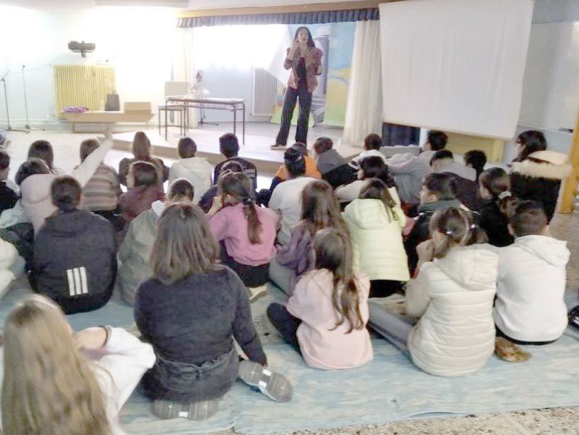 Εορτασμός παγκόσμιας ημέρας Παιδικού Βιβλίου στο 8 Δημοτικό Σχολείο Βέροιας