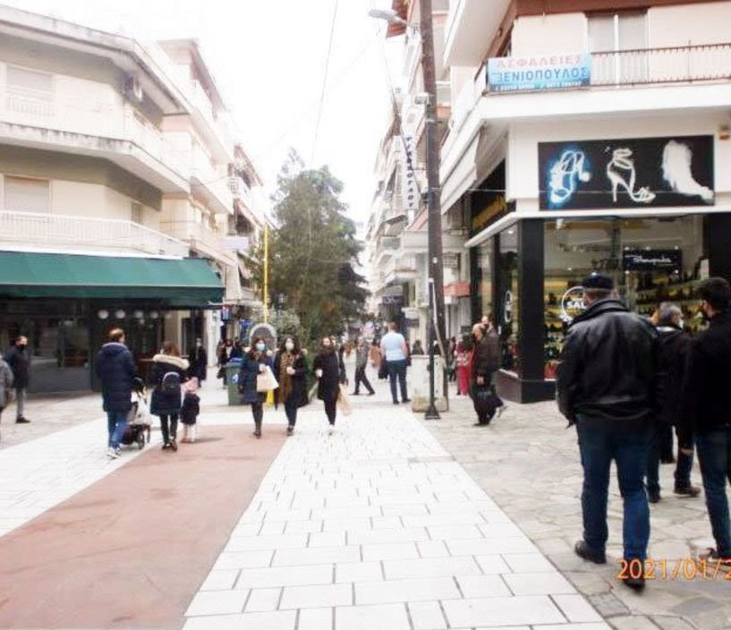 Έμποροι: Απαράδεκτη και αυθαίρετη τροπολογία για ανοιχτά μαγαζιά την Κυριακή – Διαφωνεί και ο εμπορικός σύλλογος Βέροιας