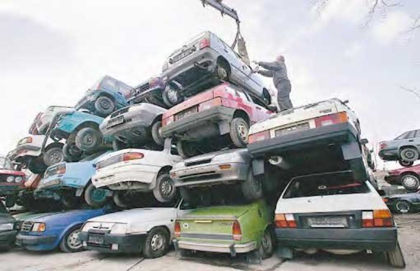 Έρχεται απόσυρση παλαιών αυτοκινήτων - Μπόνους για αγορά ηλεκτροκίνητων ΙΧ 