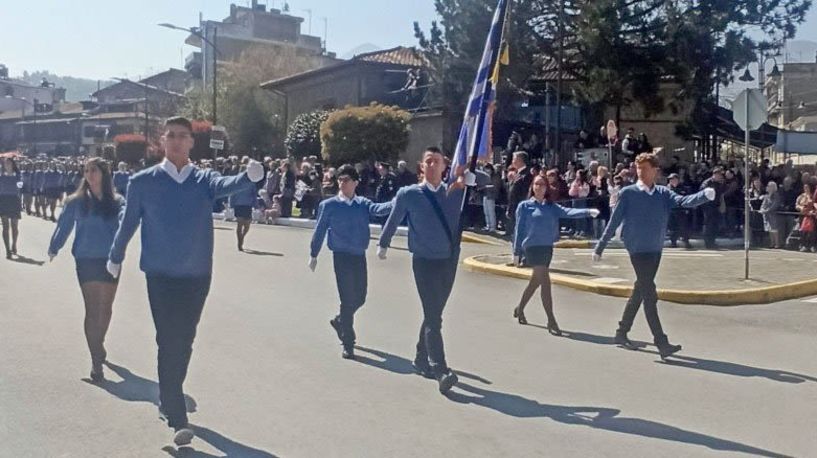 Με λαμπρότητα και παρουσία του Υπουργού Κλιματικής Κρίσης και Πολιτικής Προστασίας Χρήστου Στυλιανίδη οι εκδηλώσεις στη Νάουσα για την Εθνική Επέτειο της 25ης Μαρτίου