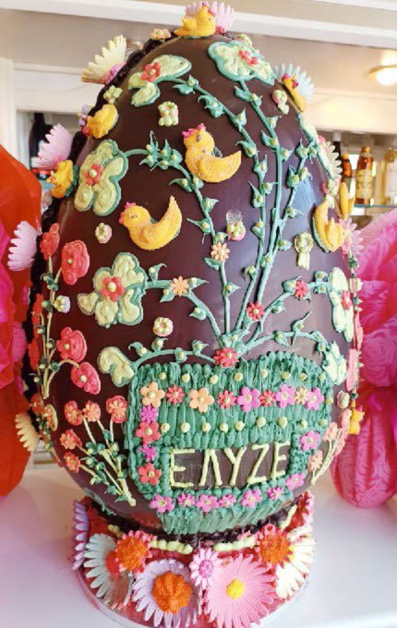 Στο ΕΛΥΖΕ το μεγαλύτερο σοκολατένιο αυγό στη Βέροια!