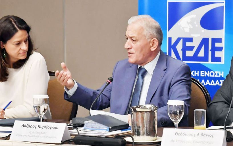 Κεραμέως: Υπάρχει διάθεση στελέχωσης των Δήμων,  αλλά προηγείται η Υγεία