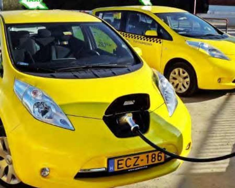 Ξεκινά το νέο πρόγραμμα «Πράσινα Ταξί» για αντικατάσταση των παλαιών ρυπογόνων με αμιγώς ηλεκτρικά