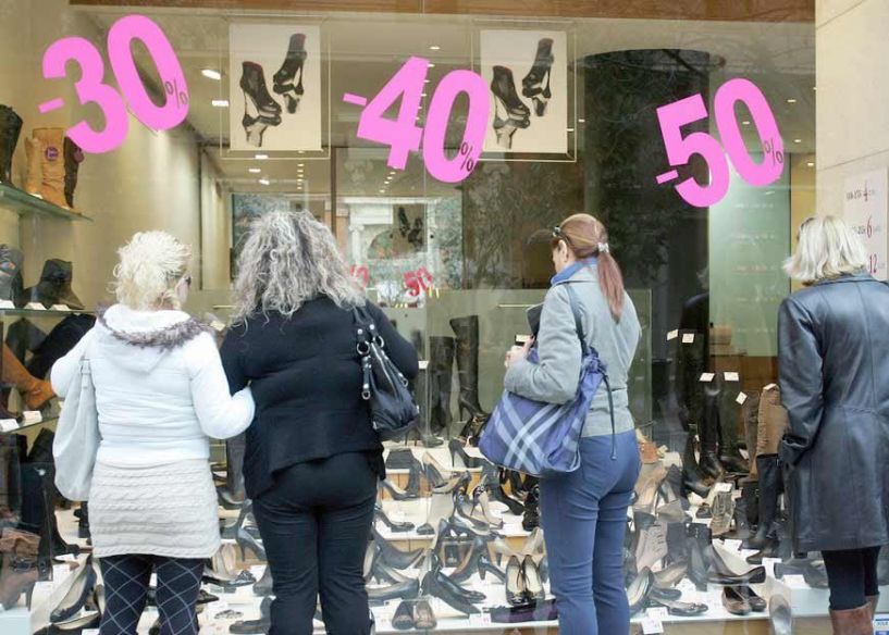 Κατώτερη των προσδοκιών η κίνηση της Αγοράς κατά τις χειμερινές εκπτώσεις – Πλήγμα και η αύξηση του ενεργειακού κόστους
