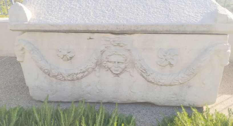 Η ΓΟΡΓΟΝΑ ΜΕΔΟΥΣΑ ΤΗΣ ΒΕΡΟΙΑΣ (Β΄) Η ΑΔΕΡΦΗ ΤΟΥ ΜΕΓΑΛΕΞΑΝΤΡΟΥ