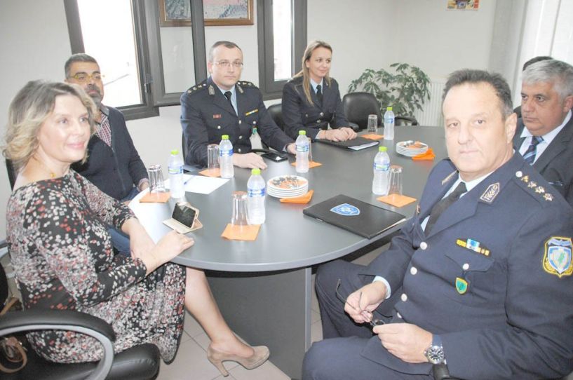 Την Αστυνομική Διεύθυνση   Ημαθίας επισκέφθηκε   η υφυπουργός Κ. Παπακώστα