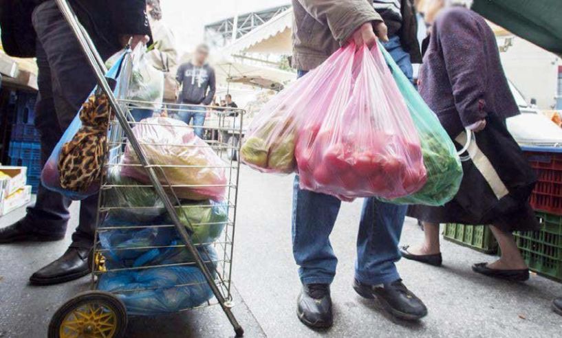 «Κληρώνει» για όσους δεν χρησιμοποιούν πλαστικές σακούλες: Από αυτοκίνητα μέχρι σκούτερ θα χαρίζει το Υπ. Περιβάλλοντος