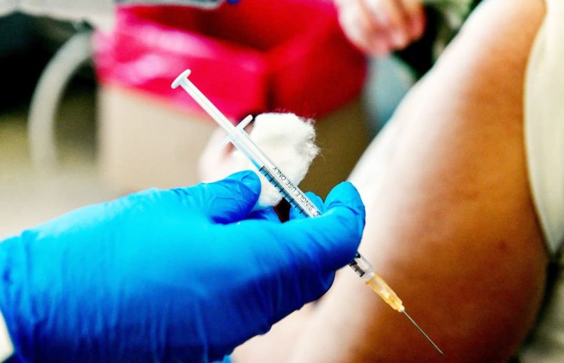 Άνοιξε η πλατφόρμα για τα επικαιροποιημένα εμβόλια - Οι πρώτοι εμβολιασμοί στις 14 Σεπτεμβρίου