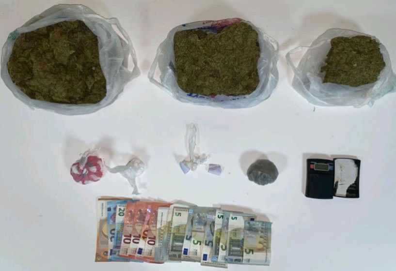 Από την Ομάδα Δίωξης  Ναρκωτικών Βέροιας  συνελήφθη  στη Θεσσαλονίκη ένα άτομο  για διακίνηση ναρκωτικών