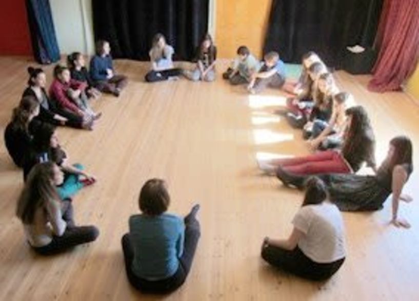 Όταν ο δάσκαλος μπαίνει σε ρόλο - Το θέατρο ως εργαλείο βιωματικής μάθησης