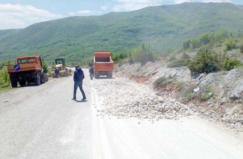 Θέματα καθημερινότητας του Σελίου εν όψει του χειμώνα έθεσε ο Γ. Φαρσαρώτος στον Κ. Καλαιτζίδη