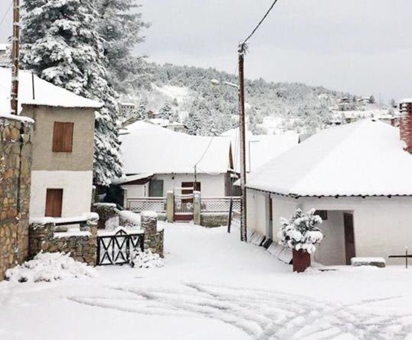 Τό στρωσε χθες  στα ορεινά της Ημαθίας