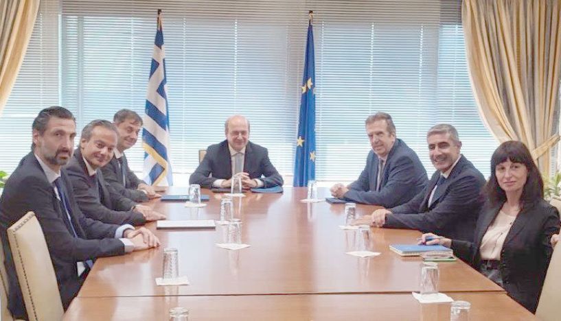 Συνάντηση της ΕΣΕΕ με το νέο υπουργό Οικονομίας για θέματα του εμπορικού κόσμου