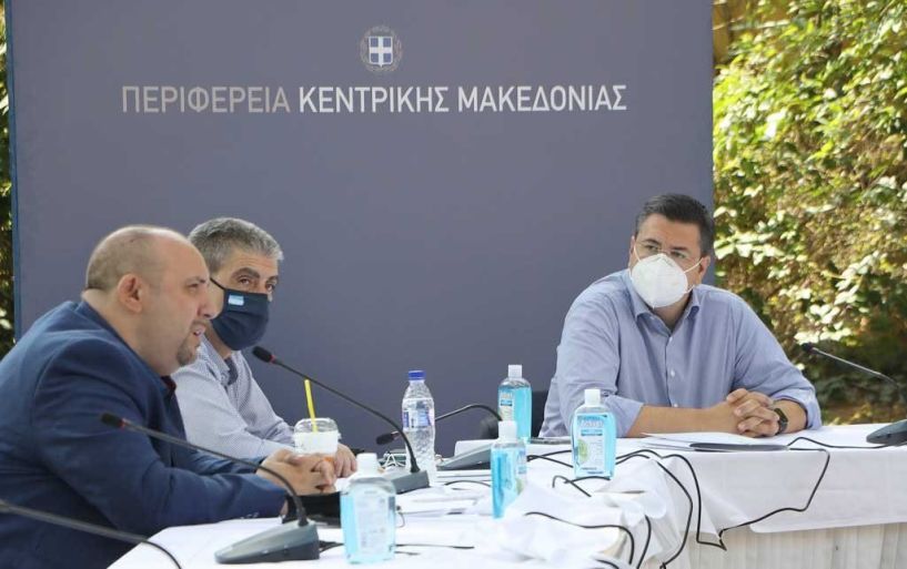 Κοινό μήνυμα υπέρ του εμβολιασμού των πολιτών στέλνουν όλες οι παρατάξεις της Περιφέρειας Κεντρικής Μακεδονίας