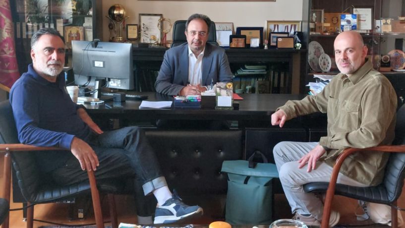Δήμος Βέροιας:  Υπογραφές συμβάσεων για την μελέτη αποκατάστασης  του «Αρχοντικού  Καραναστάση» 