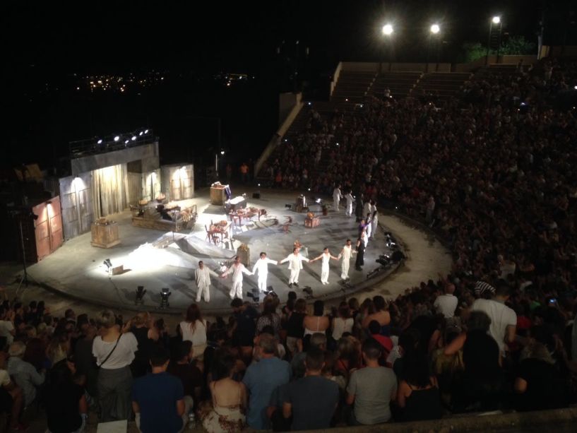 Πότε ξεκινούν συναυλίες, θερινά σινεμά και ανοιχτά θέατρα