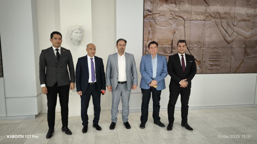 Την Βεργίνα και το Μουσείο των Αιγών επισκέφθηκαν  Αιγύπτιοι αξιωματούχοι - Συνάντηση με τον Δήμαρχο Βέροιας