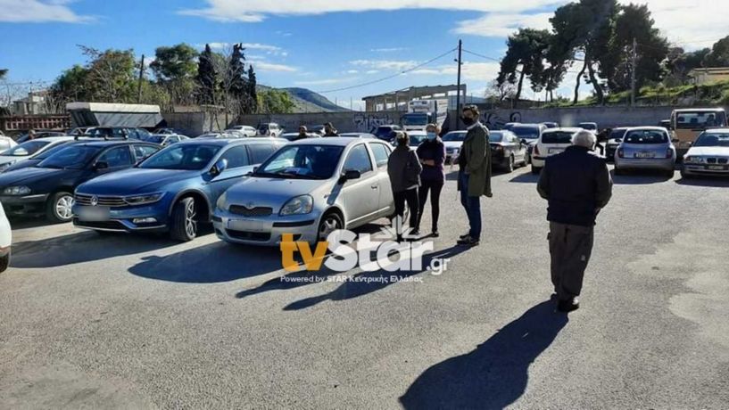 Χαλκίδα: Επιχειρηματίες διαμαρτυρήθηκαν με κορναρίσματα – «Πεθαίνουμε» (video)