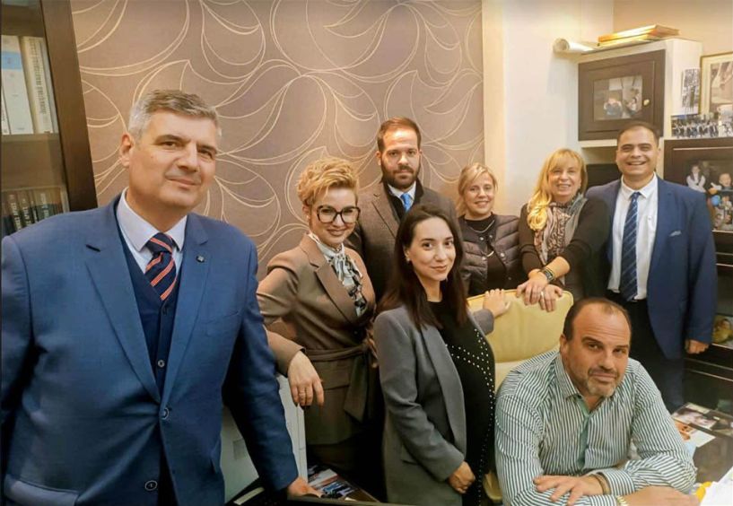 Μήνυμα του Γιώργου Χατζόγλου και της ομάδας του για τις εκλογές του Δικηγορικού Συλλόγου Βέροιας