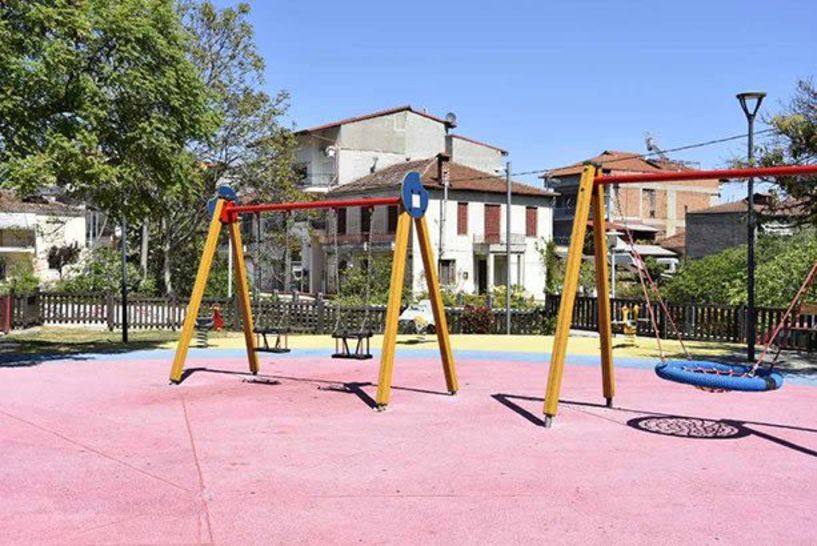 Ξανά «καινούργια» η  παιδική χαρά Χελωνίτσα της Νάουσας
