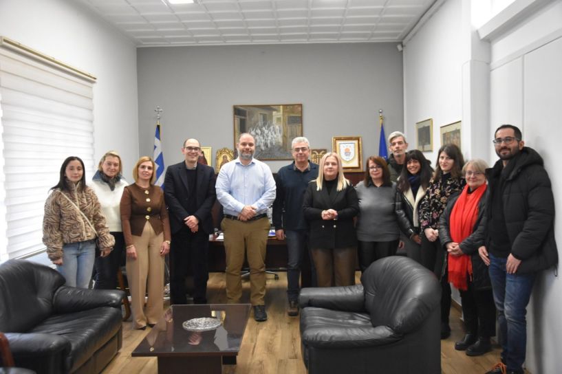 Υποδοχή νέων υπαλλήλων κοινωνικών δομών από τον Δήμαρχο Νάουσας
